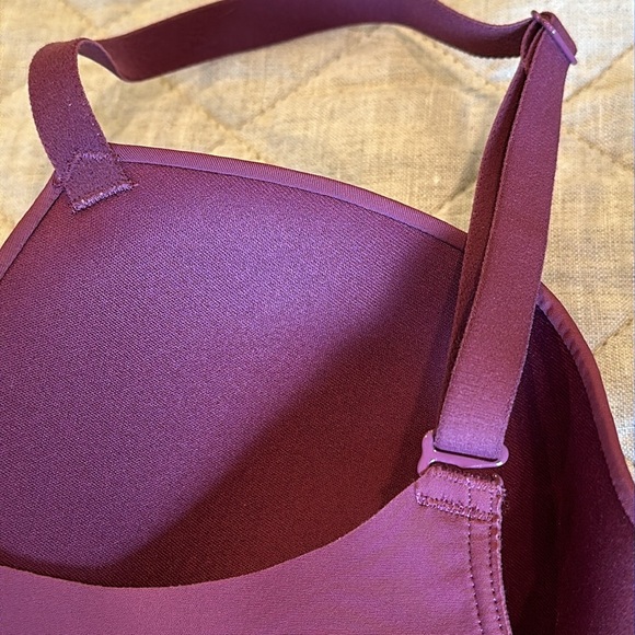 MAIDENFORM DreamWire Convertible Tshirt Bra - Size 34B - Picture 4 of 5